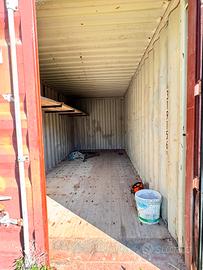 Container