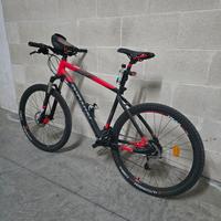 Mountain Bike B'Twin Rockrider 560 - Come nuova