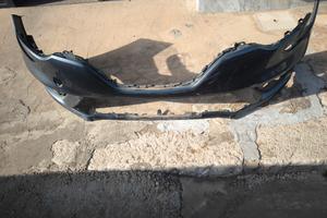 Paraurti anteriore Renault Megane 4 originale