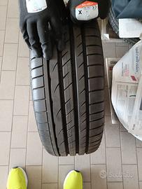 Gomme con cerchi in lega 205/45ZR17