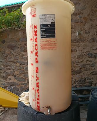  contenitore vetroresina 