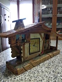 Orologio in legno - Baita di montagna