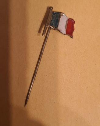 Distintivo spilla bandiera italiana