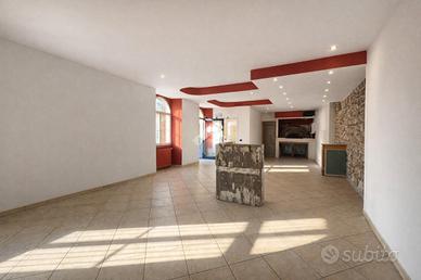 NEGOZIO A CENATE SOTTO