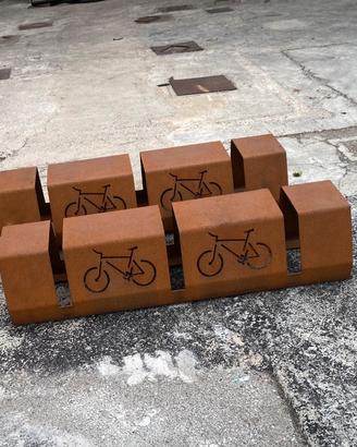Porta bici in Acciaio Corten Industrial