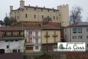 Casa indipendente su tre livelli