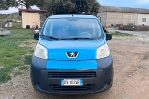 Bipper teepee pegeout