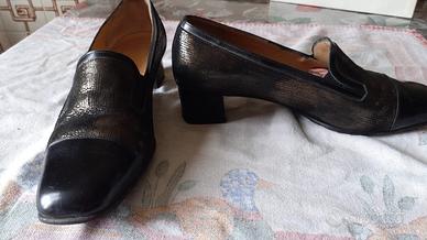 scarpe con tacco basso