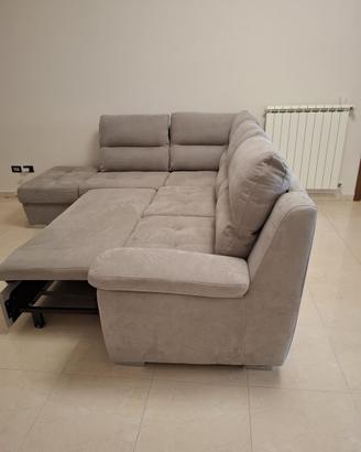 Divano letto con pouf