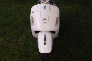 Vespa 200