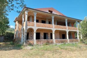 Villa a civile abitazione