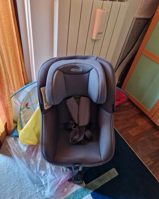 Graco seggiolino auto Turn2Me™ DLX i-Size R129