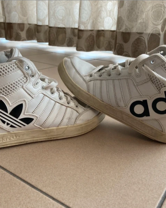 Scarpe alte Adidas in pelle