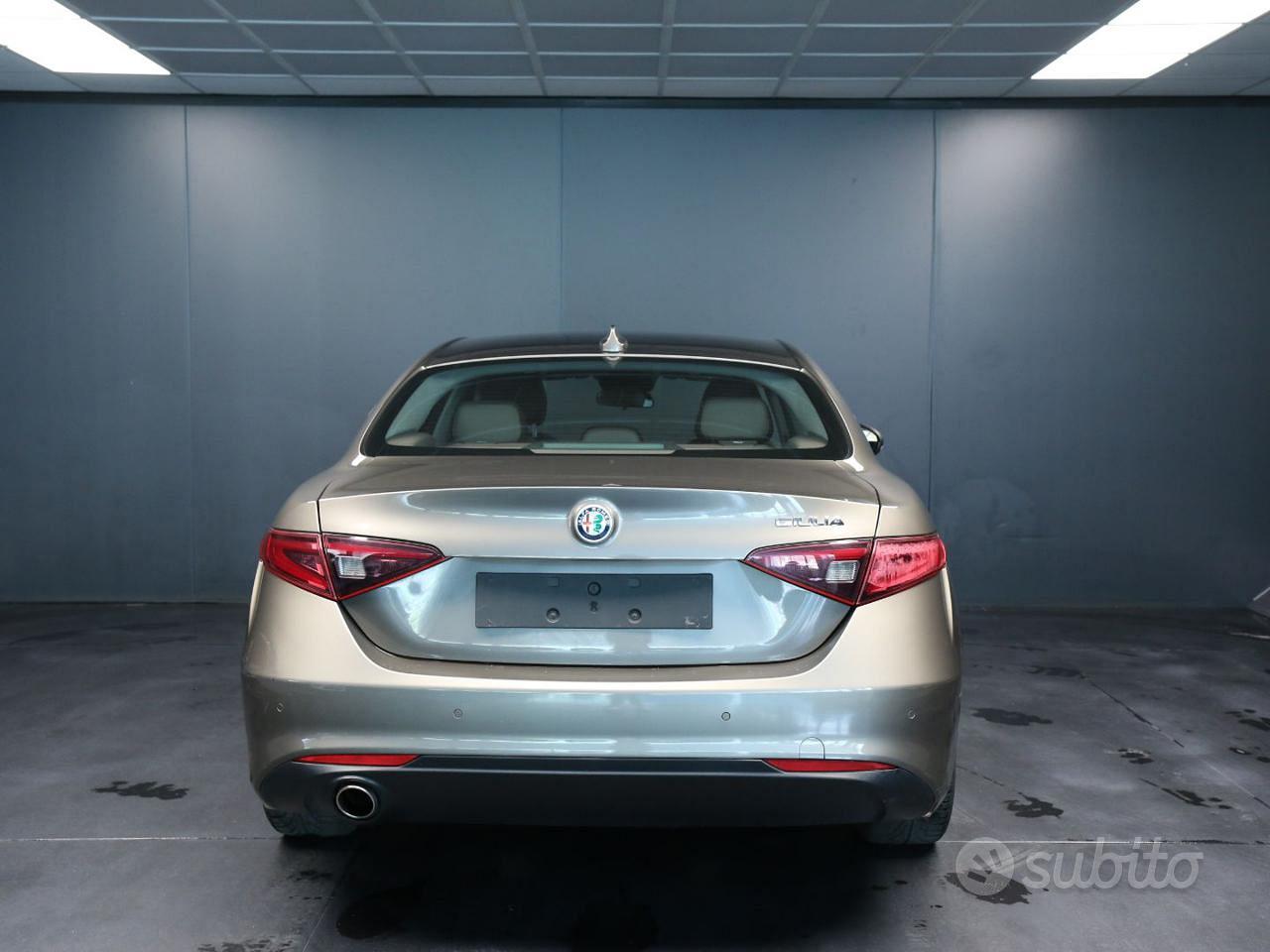 Alfa Romeo Giulia 2017 photo 3