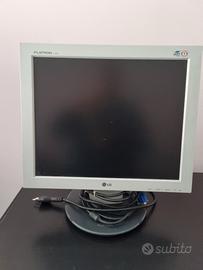 MONITOR LG 17 POLLICI