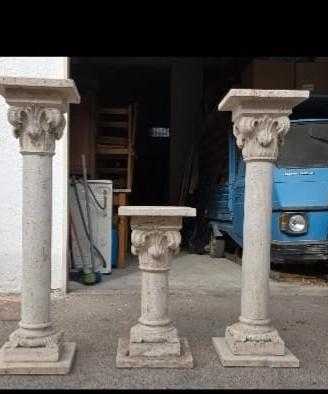 3 colonne travertino  