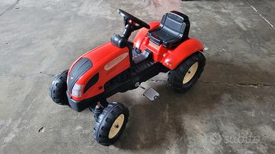 trattore cavalcabile a pedali