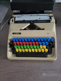 Macchina da scrivere 