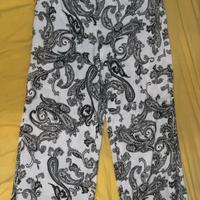 Pantaloni a gamba larga