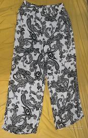 Pantaloni a gamba larga