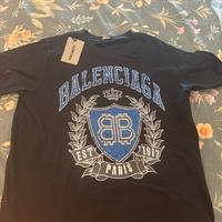 T-shirt balenciaga