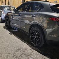 Alfa romeo stelvio 2019 190hp rwd