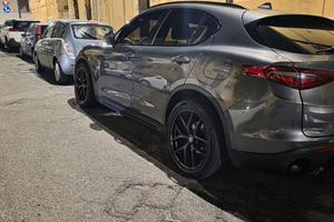 Alfa romeo stelvio 2019 190hp rwd