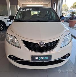 Lancia Ypsilon 1.2 B/GPL 69 CV 5 porte Gold