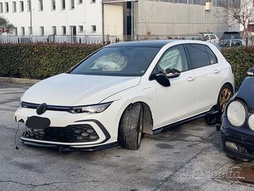 Macchina Incidentata - Golf 8 GTE
