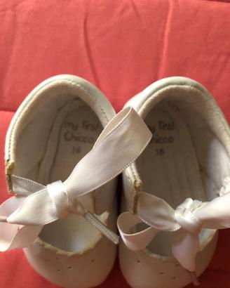 Scarpe chicco neonata