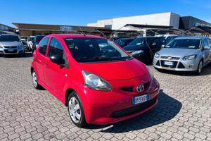 Toyota Aygo 1.0 12V VVT-i 5 porte Sol