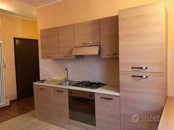 Appartamento Ammobiliato 1 camera primo Piano