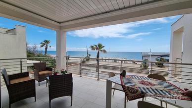 Metaponto - Fronte mare 5 posti letto