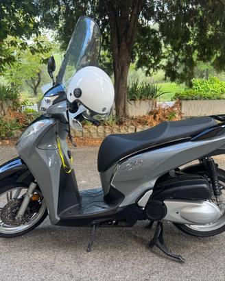 Honda SH300I