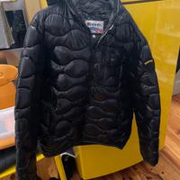 Blauer Navy