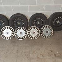 Cerchi in ferro 15" attacco Fiat