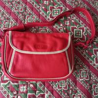 borsa in pelle rossa