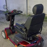 Scooter elettrico per anziani e disabili