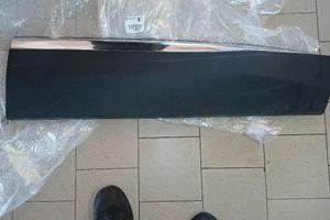 modanatura porte lato destro peugeout 3008