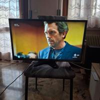 Televisore Akai 28 pollici smart full hd