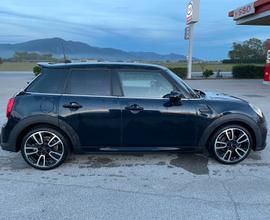 Mini Cooper Jcw 1.5 136 cv