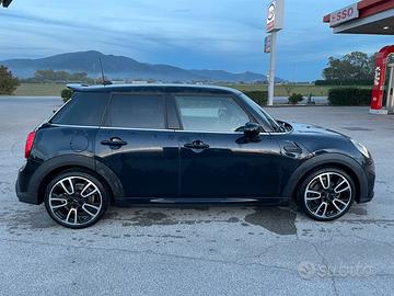 Mini Cooper Jcw 1.5 136 cv