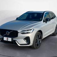 VOLVO XC60 2.0 b4 R-design awd auto