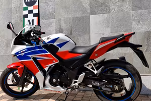 Honda CBR 300 R ABS 2014 - GARANZIA 12 MESI