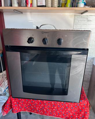 FORNO ELETTRICO VENTILATO DA INCASSO