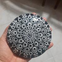 Mandala pietre sassi dipinti a mano fermacarte 