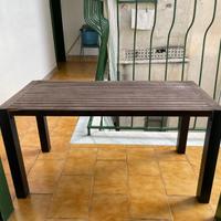 Tavolino da giardino