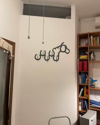 Appendiabiti con ferri di cavallo