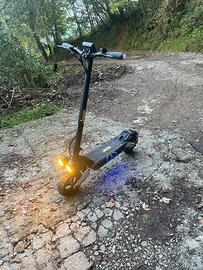monopattino eletrico jeep 100%