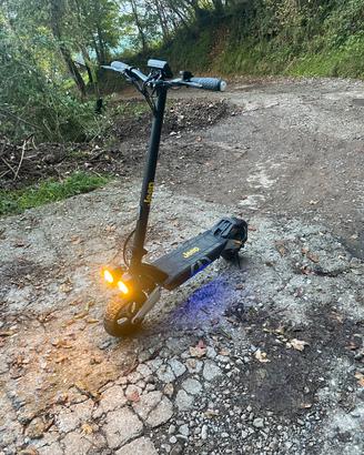 monopattino eletrico jeep 100%